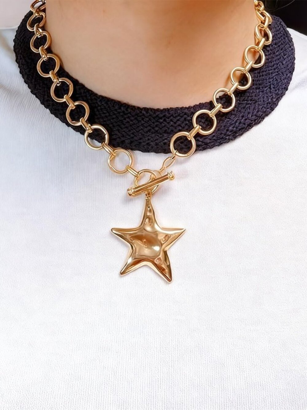 Chunky Star Necklace for Women Trendy Big Statement Necklace Large Star Pendant - Picture 6 of 7